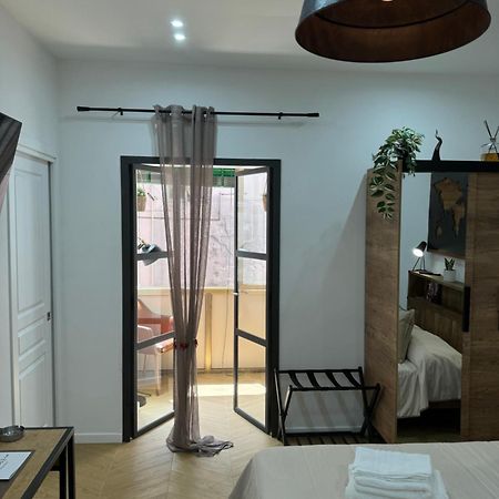 Gennarino Apartments - Panorama Suite With Balcony And Urban Loft ナポリ エクステリア 写真
