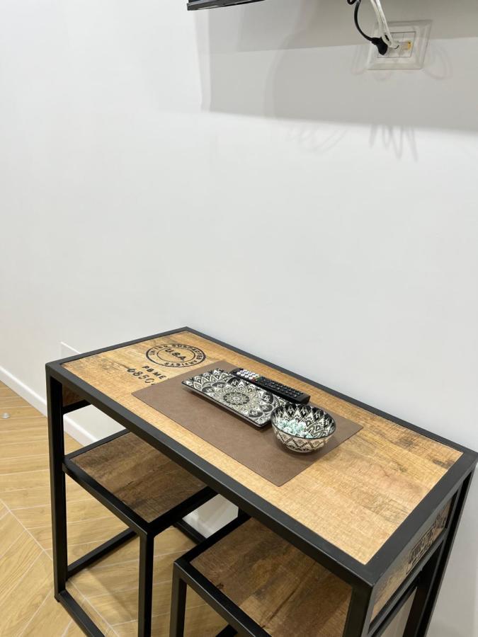 Gennarino Apartments - Panorama Suite With Balcony And Urban Loft ナポリ エクステリア 写真