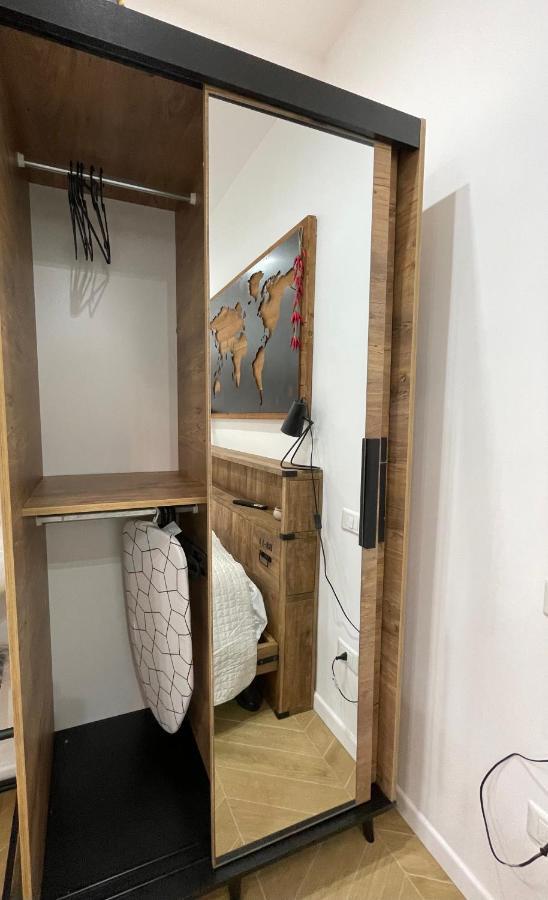 Gennarino Apartments - Panorama Suite With Balcony And Urban Loft ナポリ エクステリア 写真
