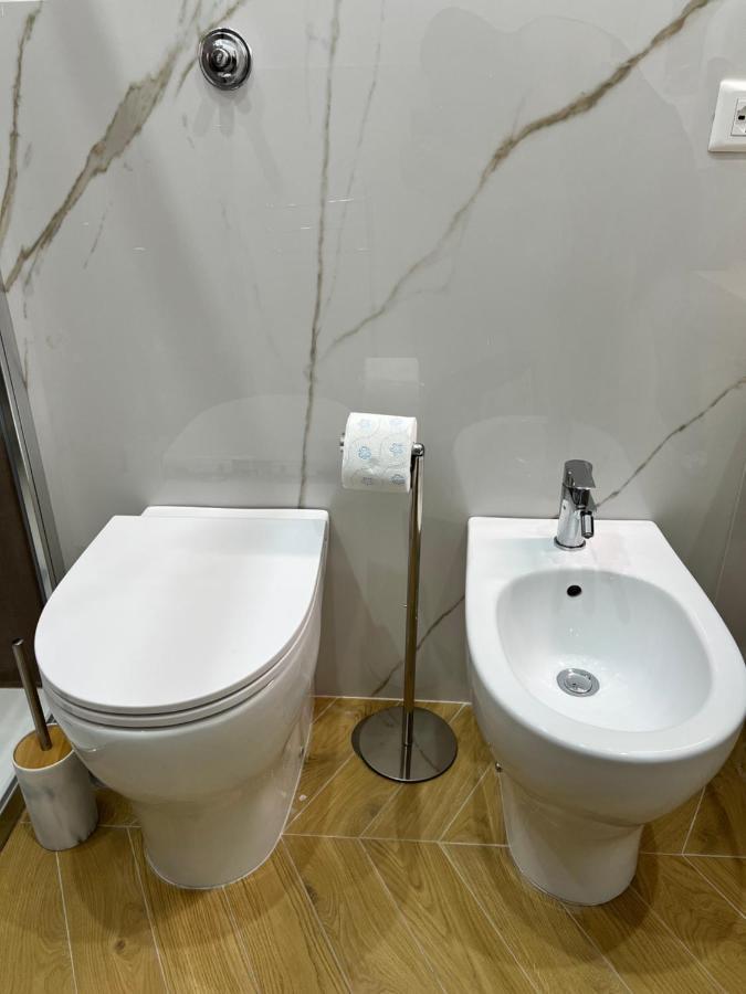 Gennarino Apartments - Panorama Suite With Balcony And Urban Loft ナポリ エクステリア 写真