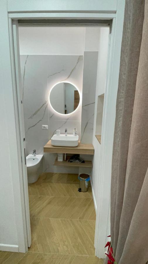 Gennarino Apartments - Panorama Suite With Balcony And Urban Loft ナポリ エクステリア 写真