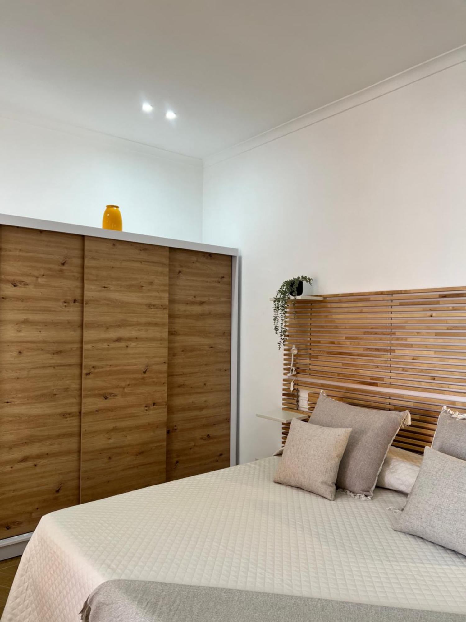 Gennarino Apartments - Panorama Suite With Balcony And Urban Loft ナポリ エクステリア 写真