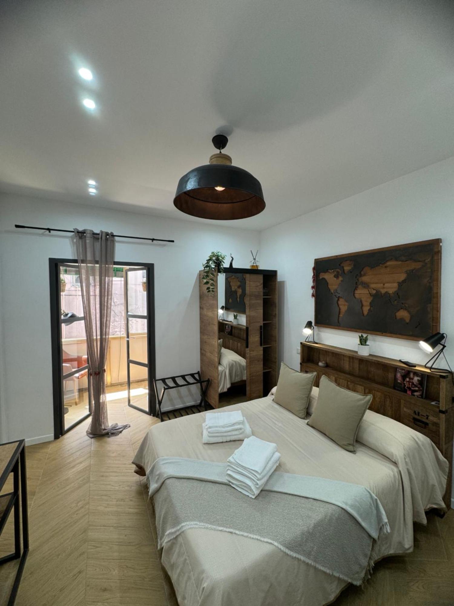 Gennarino Apartments - Panorama Suite With Balcony And Urban Loft ナポリ エクステリア 写真